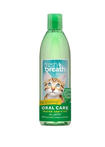 - Cat nail clippers with LED lightsAditivo Agua Gato 8 Oz