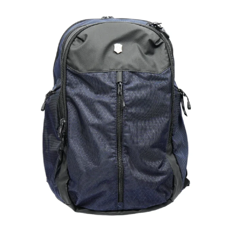 ---VICTORINOX BACK PACK 606731