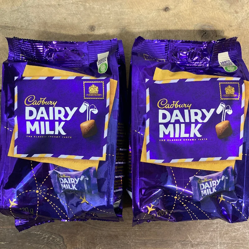 - Cat stress soothing spray20x Cadbury Dairy Milk Chunks (2 Bags of 10 Chunks)
