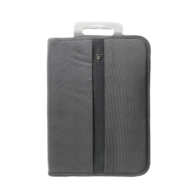 - Pet tear stain cleaning wipesVICTORINOX FILE BAG 31175701 BASIC