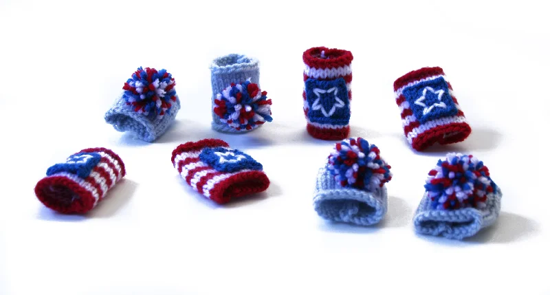 - Winter dog thick down jacket4th of July Napkin Rings (Knit)