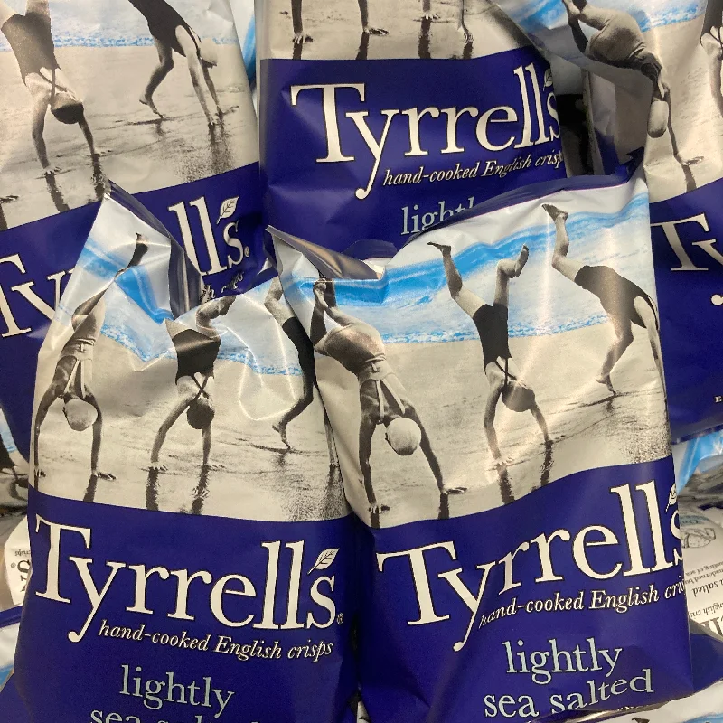 ---6x Tyrrells Sea Salted Crisps Bags (6x40g)