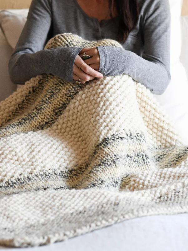 - Winter warm clothes for short-haired dogsKnit Kit - Winterland Three Stitch Blanket - Winter warm clothes for short-haired dogsKnit Kit - Winterland Three Stitch Blanket