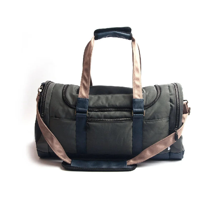 Classification by pet type:Dog Travel Carrier: Khaki