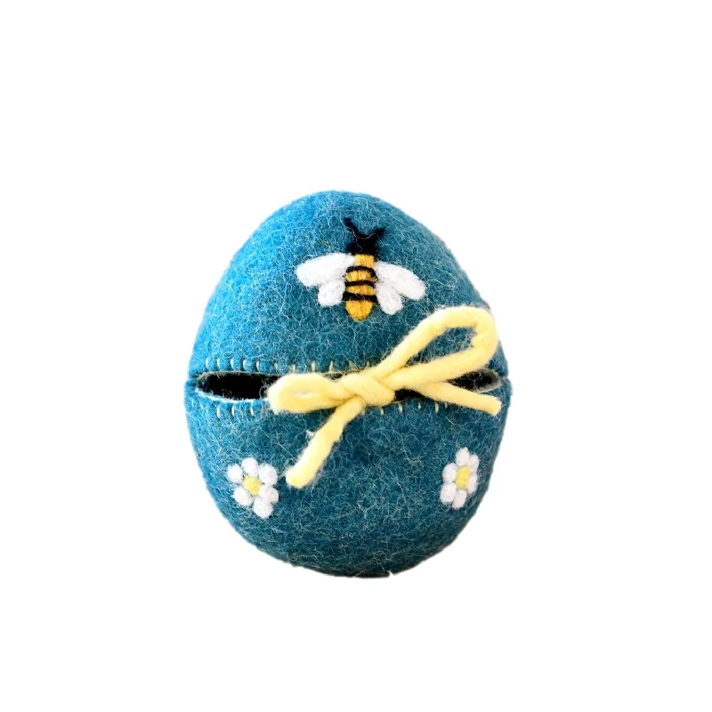 - Degradable pet feces bagEaster Felt Egg Cover | Blue with Bee Motif