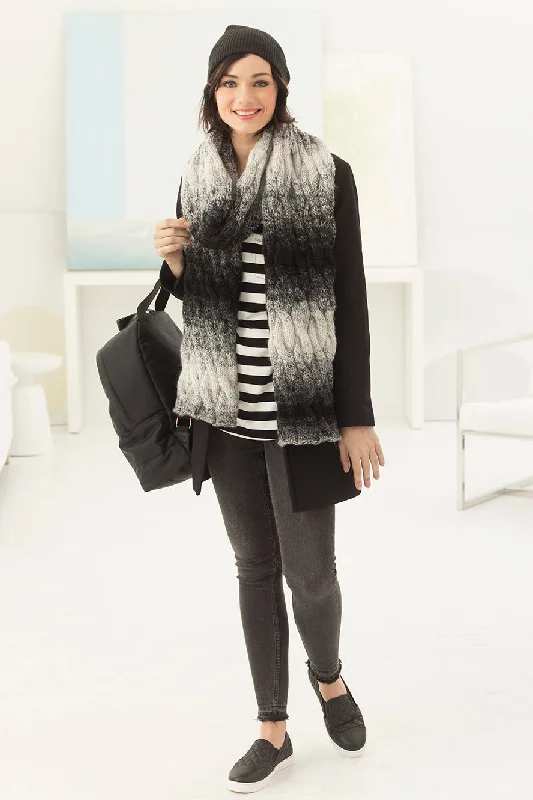 - Degradable pet feces bagHera Super Scarf (Knit)