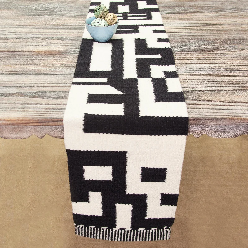 - Dog anti-slip matAbstract Forms Abstract Black and Alabaster Wool Table Runner from Peru - Dog anti-slip matAbstract Forms Abstract Black and Alabaster Wool Table Runner from Peru