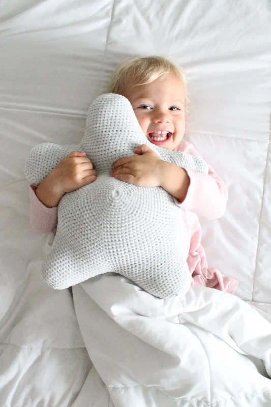 ---Snuggable Star (Crochet)