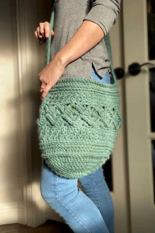 Dream Weaver Bag (Crochet)