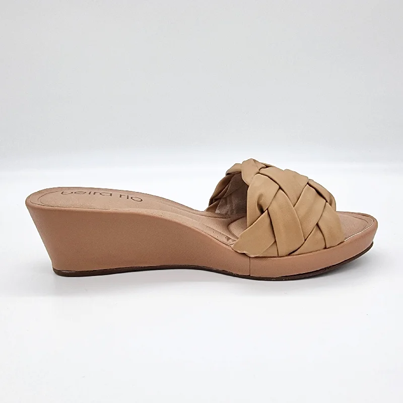 Beira Rio 8457-312 Wedged Slip-on Sandal in Tan